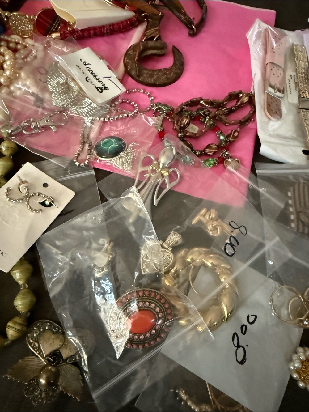 Bag of jewelry watches rings necklaces some vintage - Picture 3 of 8